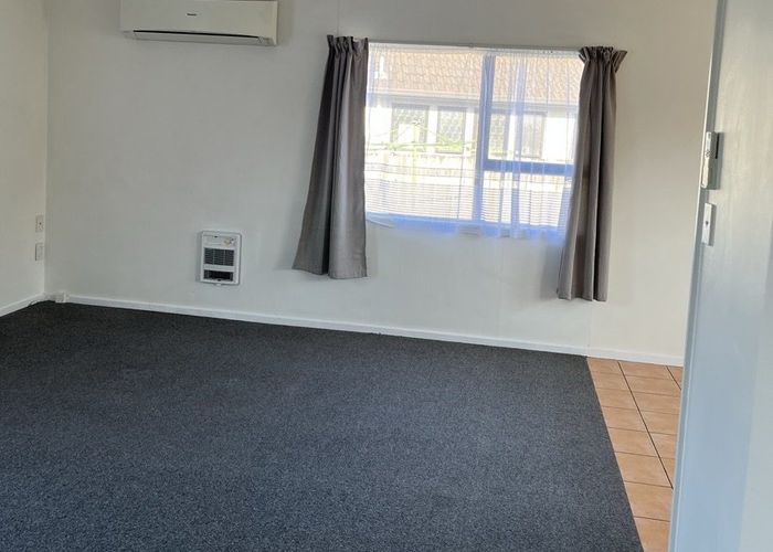  at 33 Delaware Grove, Totara Park, Upper Hutt, Wellington