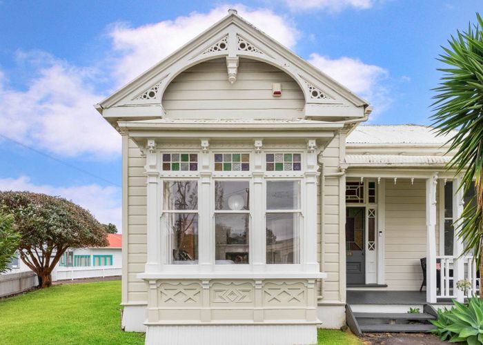  at 28 George Street, Mount Eden, Auckland City, Auckland