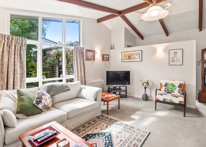  at 58 Mountain View Road, Glenwood, Timaru, Canterbury