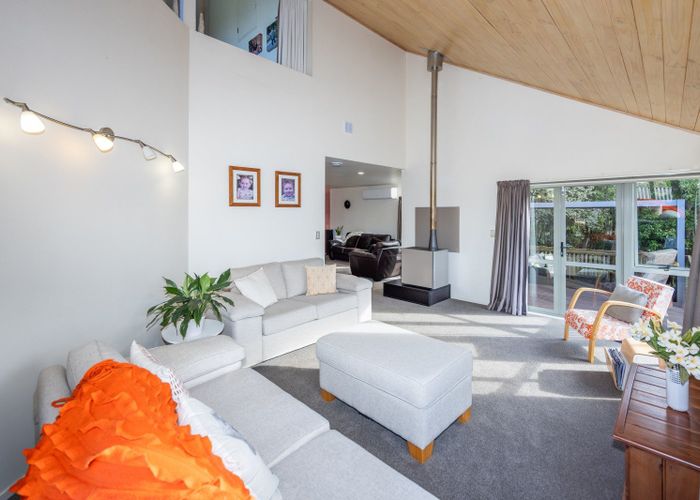  at 116 Amanda Avenue, Dinsdale, Hamilton