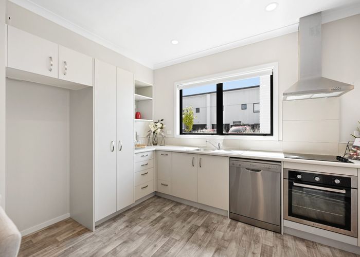  at 1/2 Lambert Court, Glenview, Hamilton