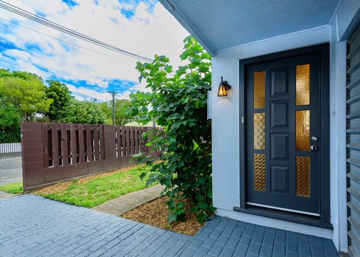  at 6 Abberley Crescent, St. Albans, Christchurch City, Canterbury