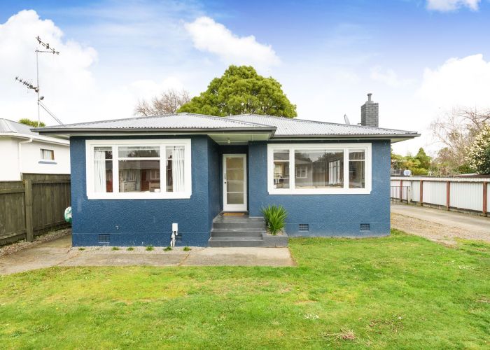  at 4 Miles Place, Awapuni, Palmerston North