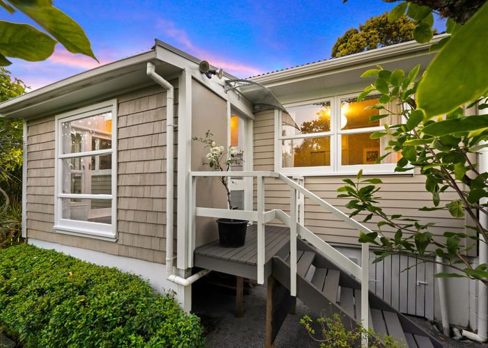  at 3/14 Ozich Avenue, Te Atatu South, Auckland