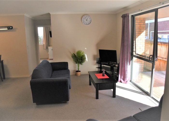  at 3/27 Hogan Street, Hamilton East, Hamilton, Waikato