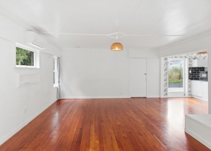  at 20 Scenic Drive, Hill Park, Manukau City, Auckland