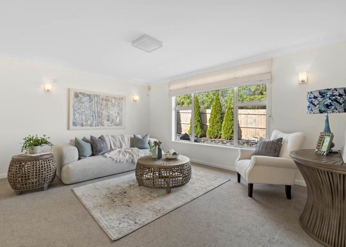  at 6 Mulroy Place, Pinehill, North Shore City, Auckland