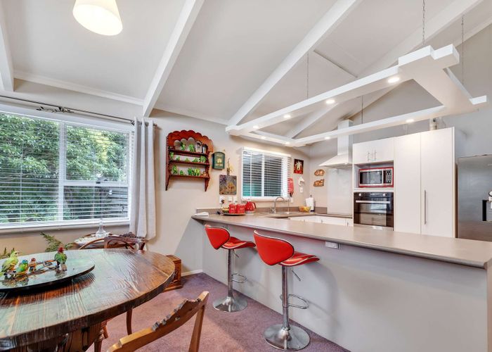  at 16 Antrim  Place, Hokowhitu, Palmerston North, Manawatu / Whanganui