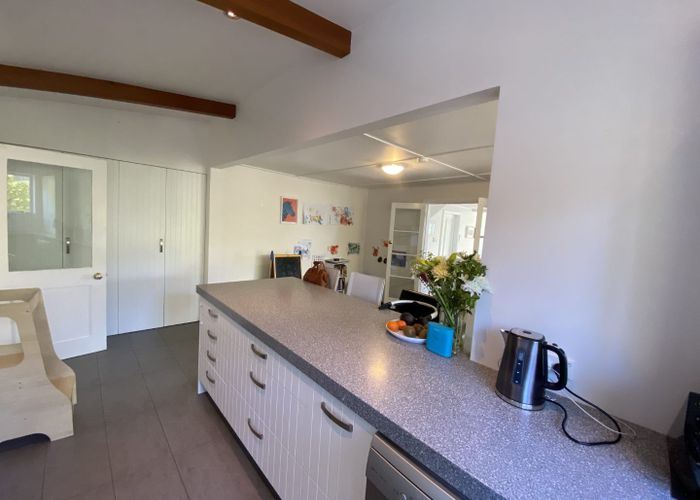  at 18 Howard Street, Macandrew Bay, Dunedin
