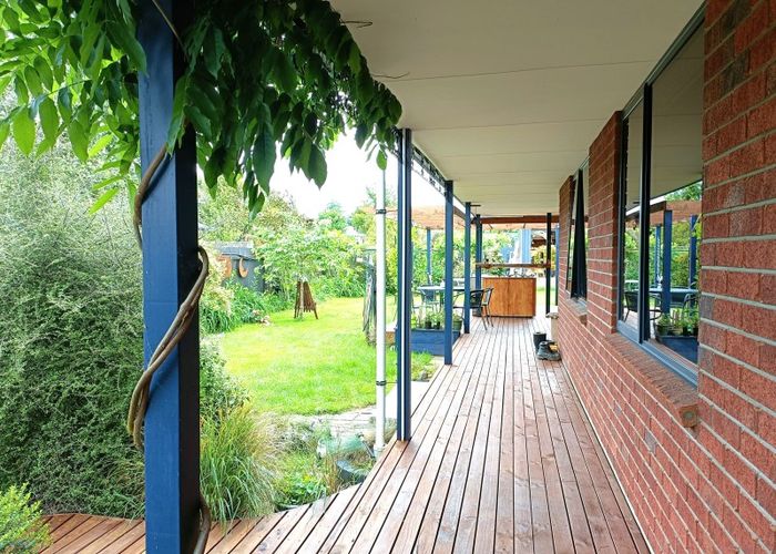  at 27 South Terrace Road, Geraldine