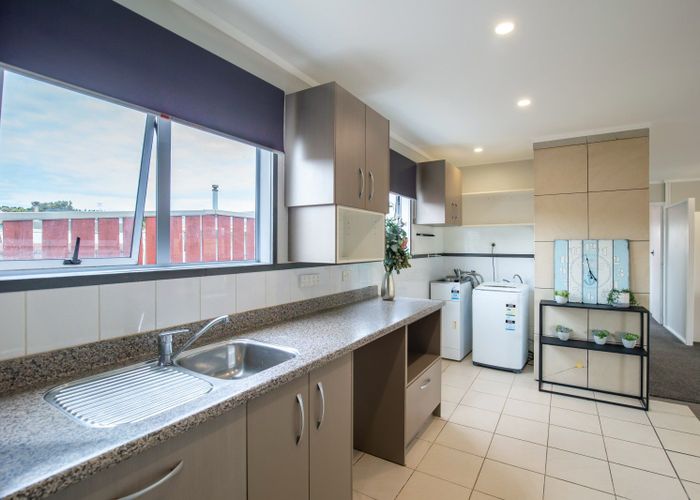  at 31 Park Avenue, Waitarere Beach, Levin