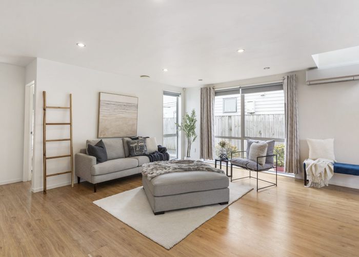  at 180 Porchester Road, Takanini, Auckland