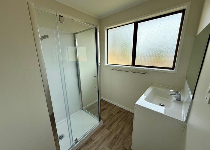  at 6 Elvira Place, Ranui, Waitakere City, Auckland