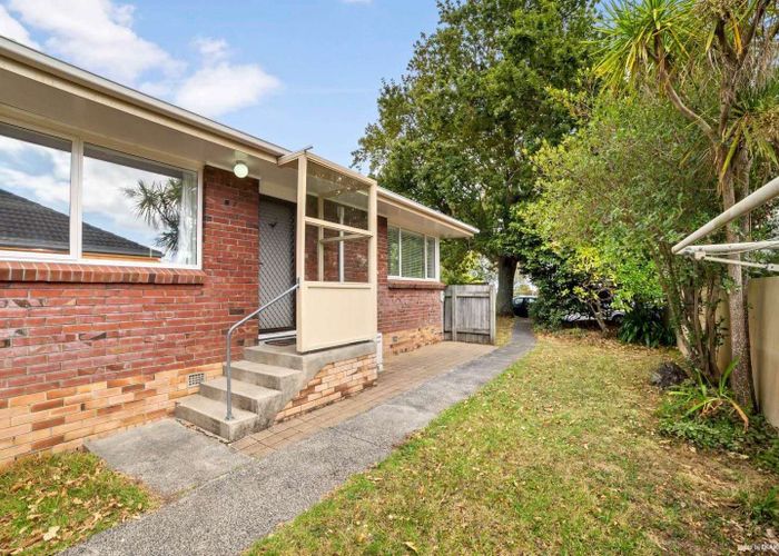  at 1/3 Salisbury Road , Birkdale, North Shore City, Auckland