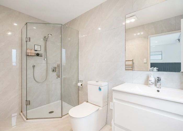  at 14B Kelwyn Road, Kelston, Waitakere City, Auckland