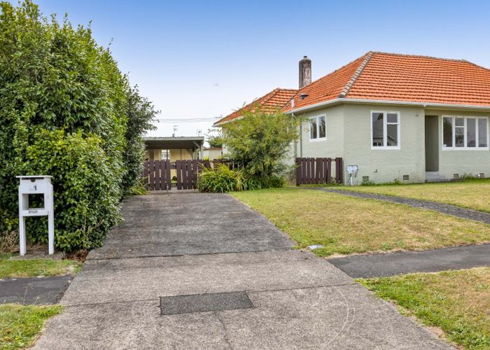  at 51-53 Wrantage Street, Westown, New Plymouth, Taranaki