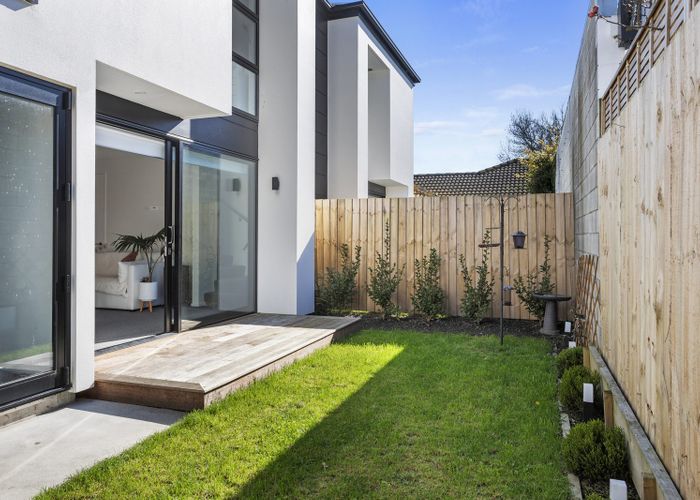  at 5/233 Edgeware Road, Edgeware, Christchurch