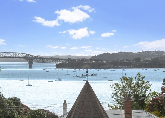  at 41 Stanley Point Road, Stanley Point, Auckland