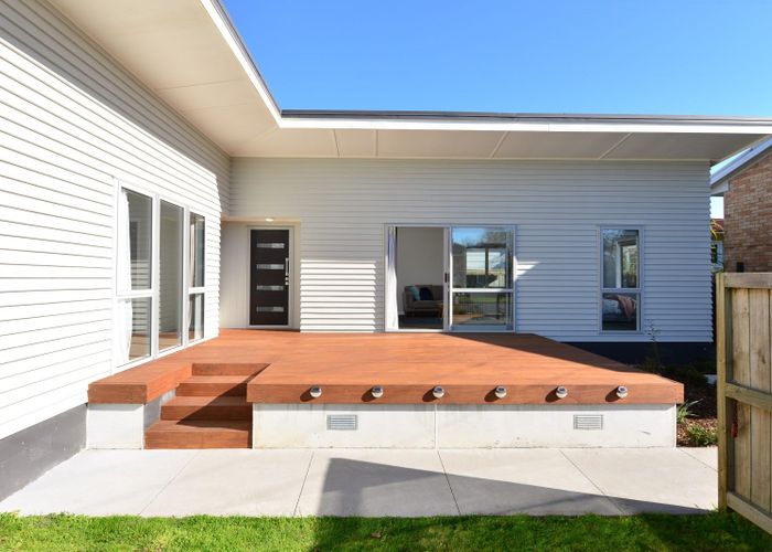  at 1 Morris Road, Hillcrest, Hamilton