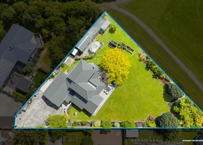  at 27 Abby Road, Fitzherbert, Palmerston North, Manawatu / Whanganui