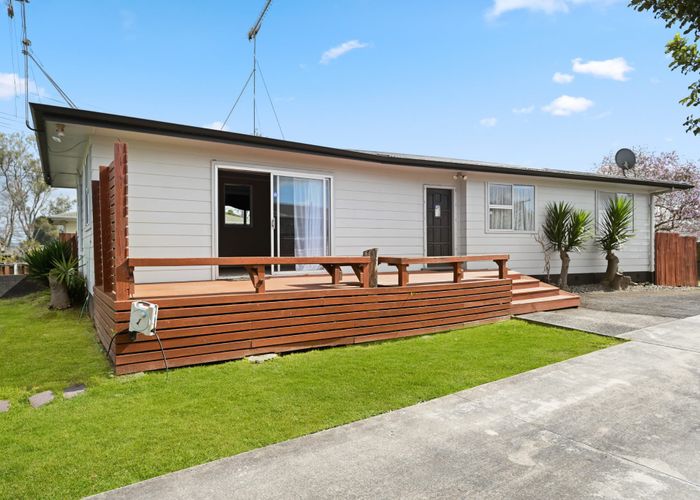  at 14 Filmer Place, Melville, Hamilton