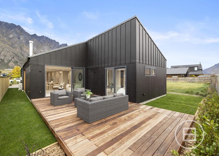  at 22 Bale Road, Hanley's Farm, Jacks Point, Queenstown-Lakes, Otago