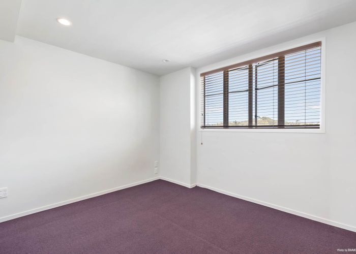  at 3H/3 Keystone Avenue, Three Kings, Auckland