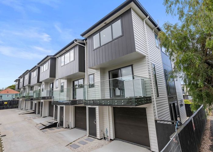  at 37B Erima Avenue, Point England, Auckland City, Auckland