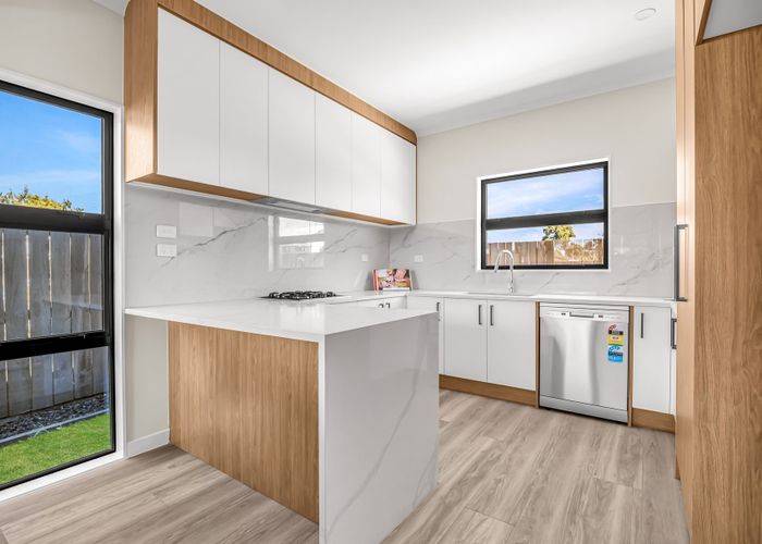  at 2B Mayflower Close, Mangere East, Manukau City, Auckland