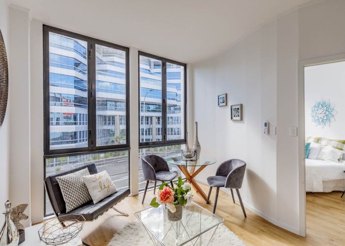  at 2/39 Pitt Street, Auckland Central, Auckland