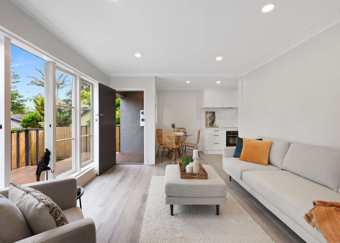  at 6/6 Cleary Road, Panmure, Auckland