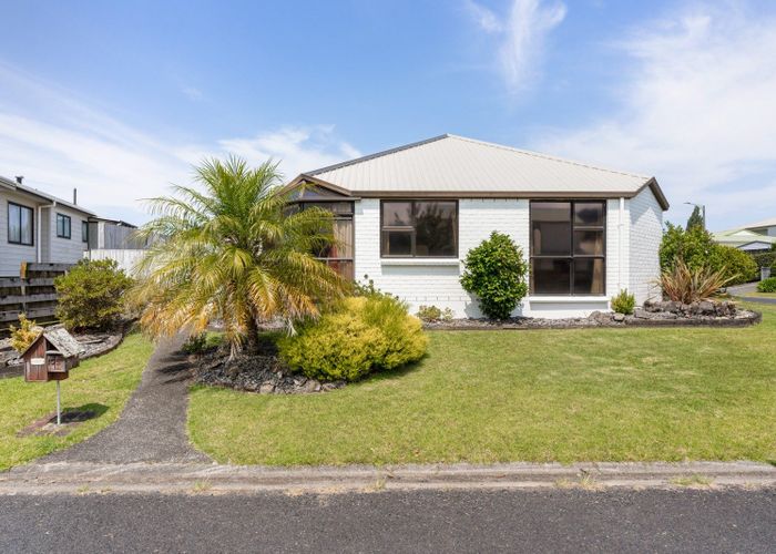  at 105 Everitt Crescent, Whangamata