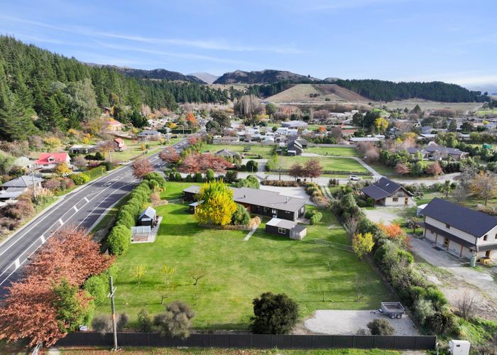  at 2 Pisa Road, Luggate, Wanaka, Otago