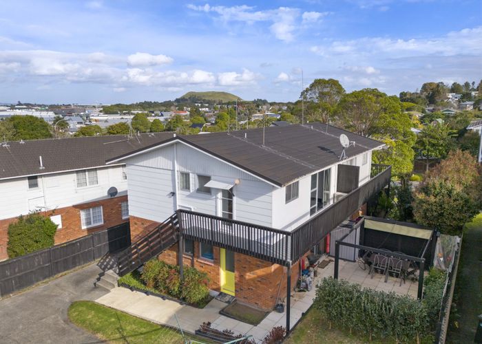  at 4/54 Felton Mathew Avenue, St Johns, Auckland