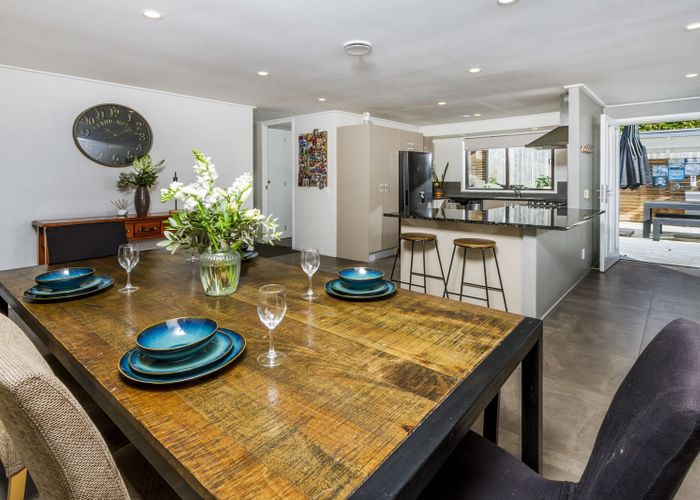  at 43 Arthur Street, Riverhead, Riverhead