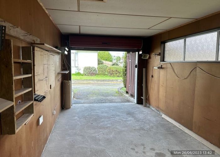  at 10 Cambridge Street, Pahiatua