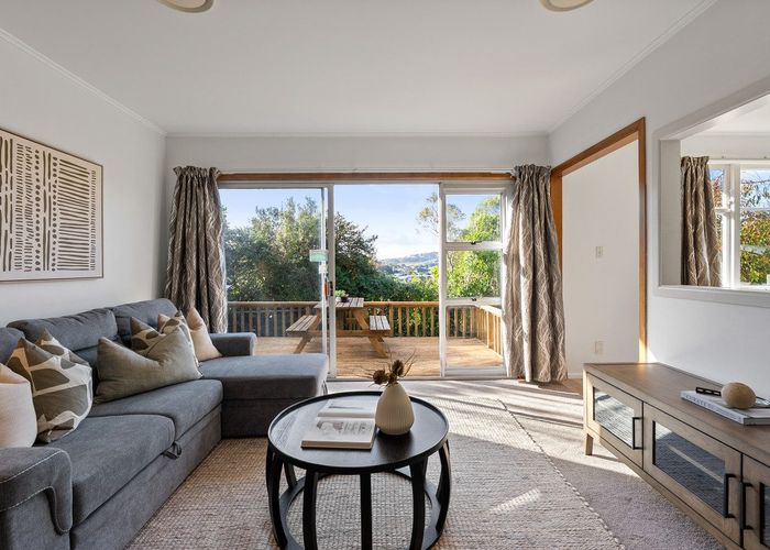  at 129 Ruskin Road, Newlands, Wellington, Wellington