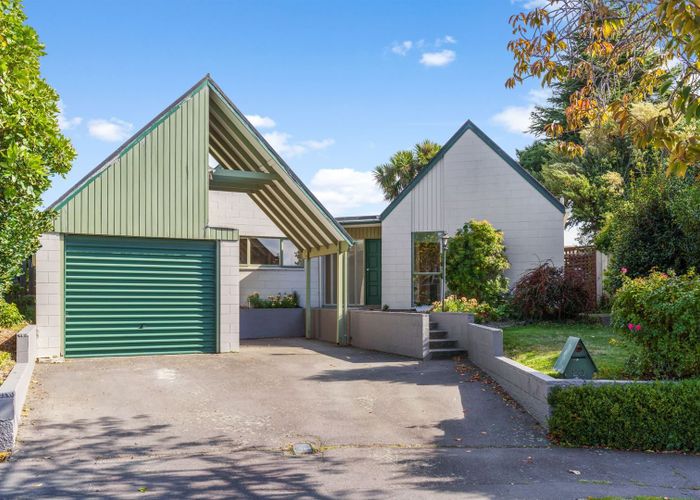  at 20 Hillcrest Place, Avonhead, Christchurch