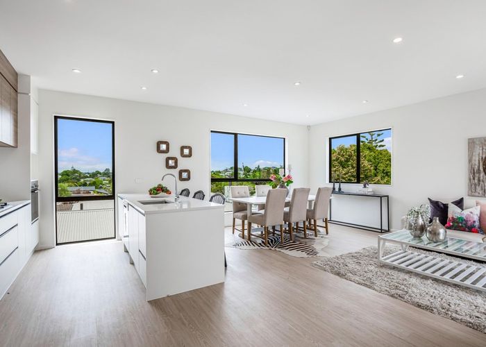  at 16C Sheridan Drive, New Lynn, Waitakere City, Auckland