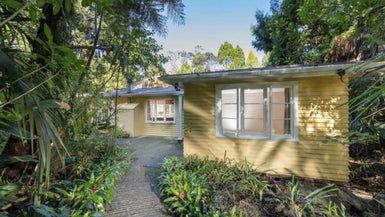  at 29 Ngaio Road, Titirangi, Auckland