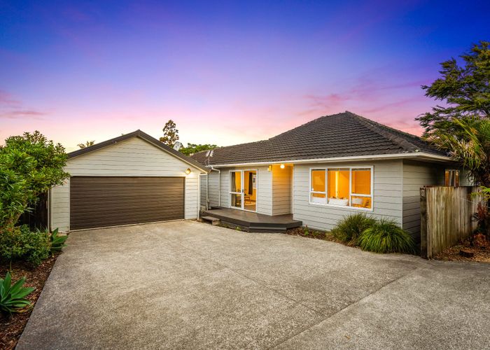  at 50a Godley Road, Green Bay, Waitakere City, Auckland