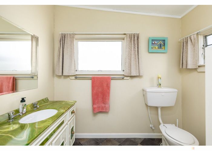  at 9 Waimate Highway, Makikihi, Waimate