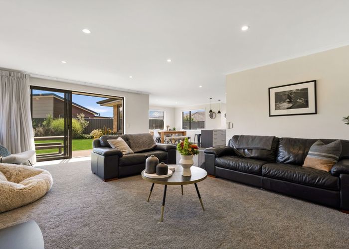  at 22 Magnetic Place, Cromwell, Cromwell