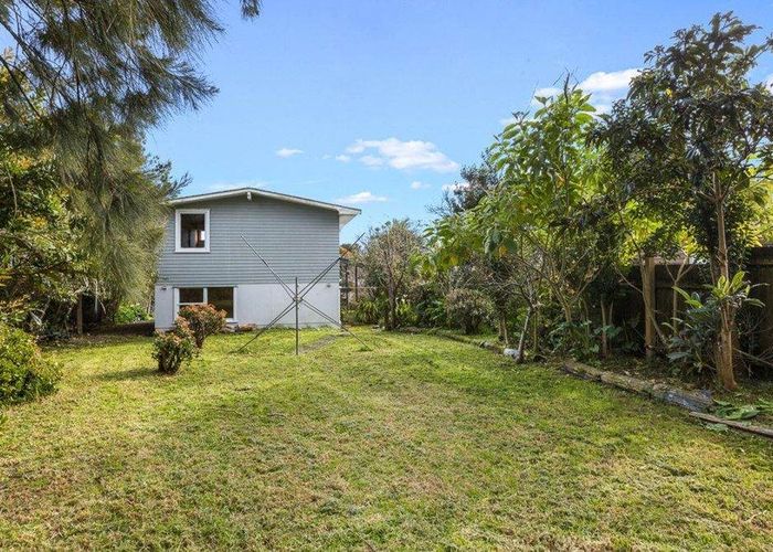  at 2 Coburg Street, Henderson, Waitakere City, Auckland