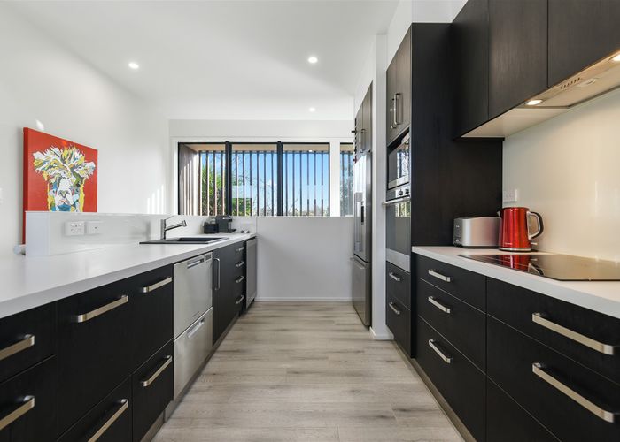  at 576C Grey Street, Hamilton East, Hamilton