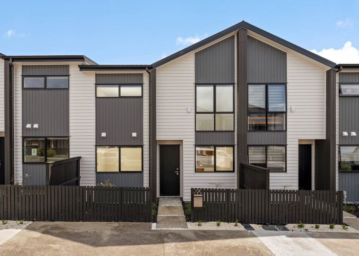  at 1C Autumn Blaze Street, Hobsonville, Waitakere City, Auckland