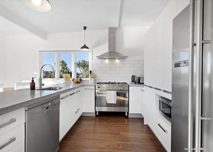  at 72 Chaytor Street, Karori, Wellington, Wellington