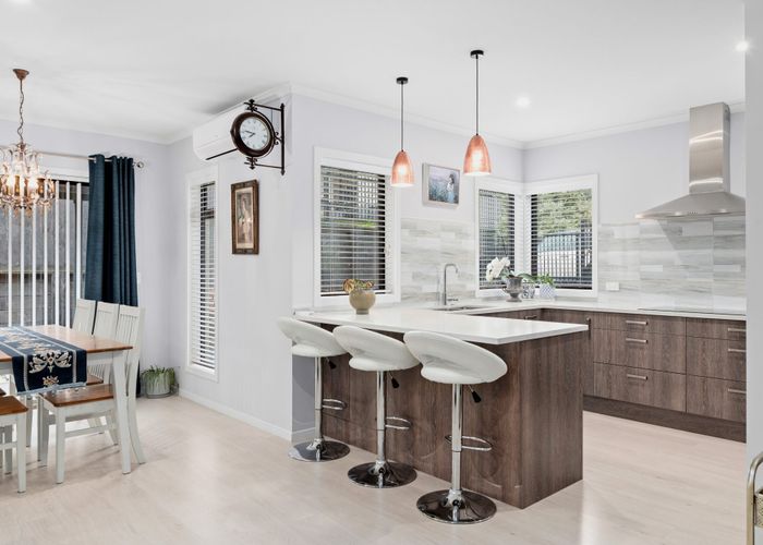  at 6/15 Onukutara Place, Huntington, Hamilton
