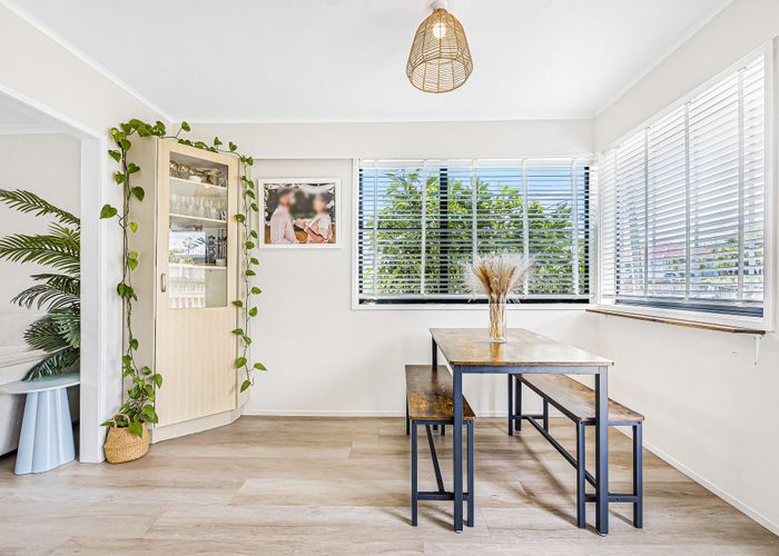  at 1/12 Marewa Street, Te Atatu South, Waitakere City, Auckland