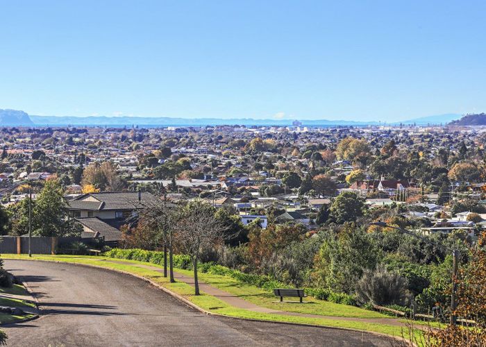 at 83 Churchill Drive, Taradale, Napier